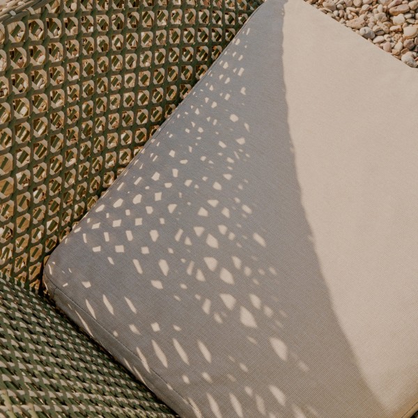 Крісло Olbia для саду та кафе