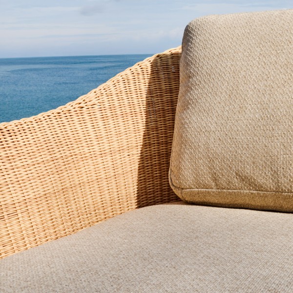 Крісло Galea – стиль та комфорт для саду та вулиці