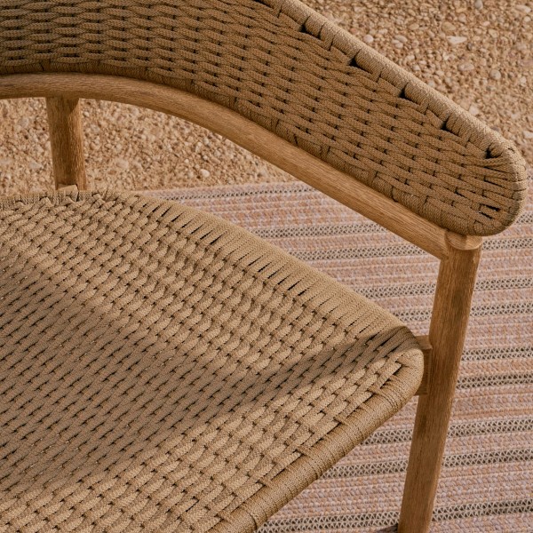 Крісло Arinella — стиль і комфорт для вашого саду