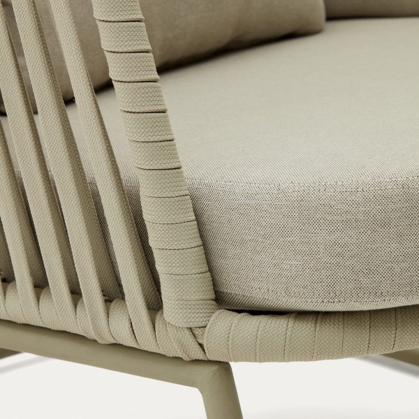 Крісло Saconca з високою спинкою – комфорт та стиль для вашого саду