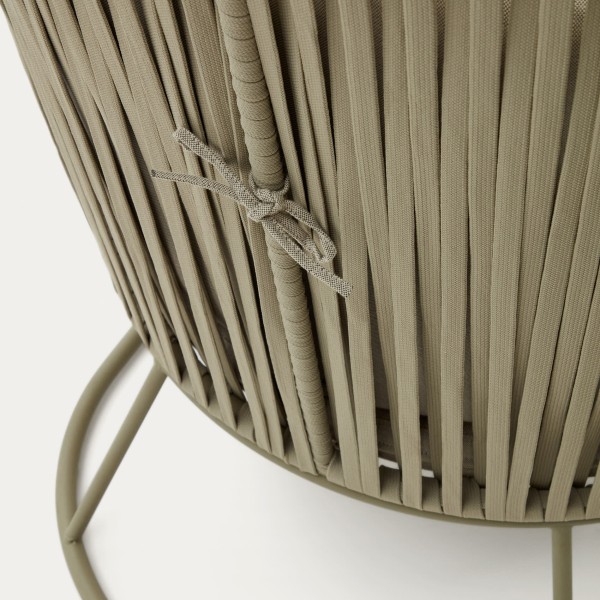 Крісло Saconca з високою спинкою – комфорт та стиль для вашого саду