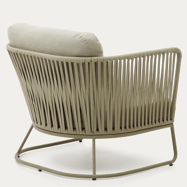 Крісло Saconca – комфорт для вашого саду та вулиці