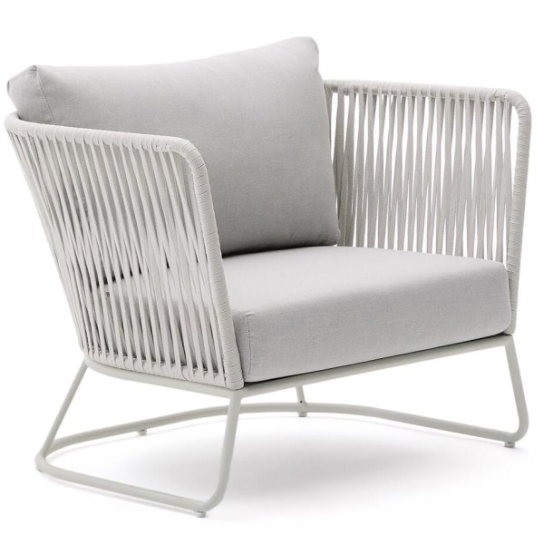 Крісло Saconca – комфорт для вашого саду та вулиці