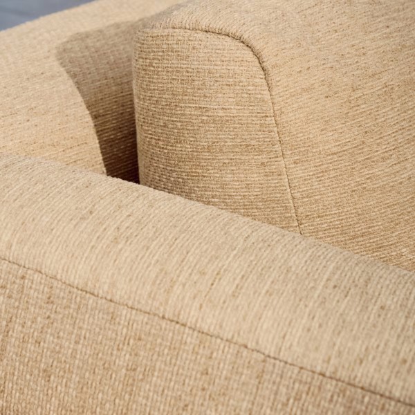 Крісло Turqueta – Ідеальне крісло для вашого саду та кафе