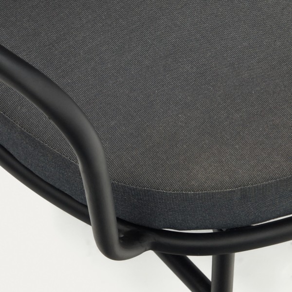 Крісло Bramant — комфорт та стиль для вашого саду та кафе