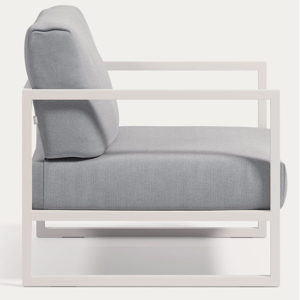 Крісло Comova — Стиль та комфорт для вашого саду