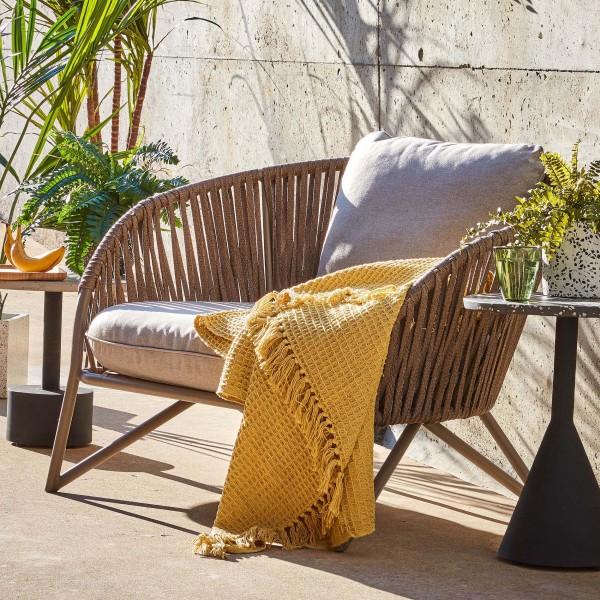 Крісло Branzie – комфорт і стиль для вашого саду та кафе