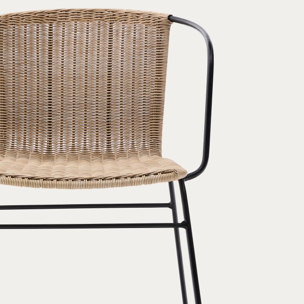 Стілець Eltiera з підлокітниками для саду та кафе