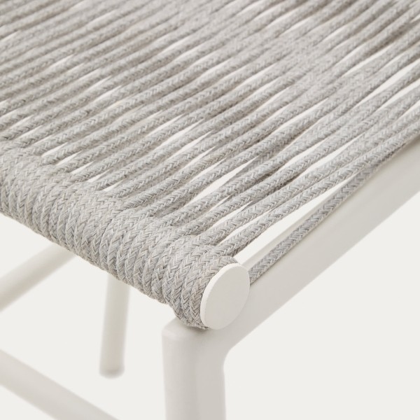 Напівбарний стілець Culip – сучасний стиль та комфорт для будь-якого інтер'єру