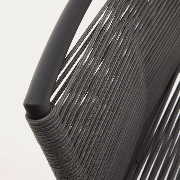 Напівбарний стілець Culip – сучасний стиль та комфорт для будь-якого інтер'єру