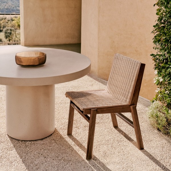 Стілець Itani – стильний і зручний вибір для вашого інтер'єру