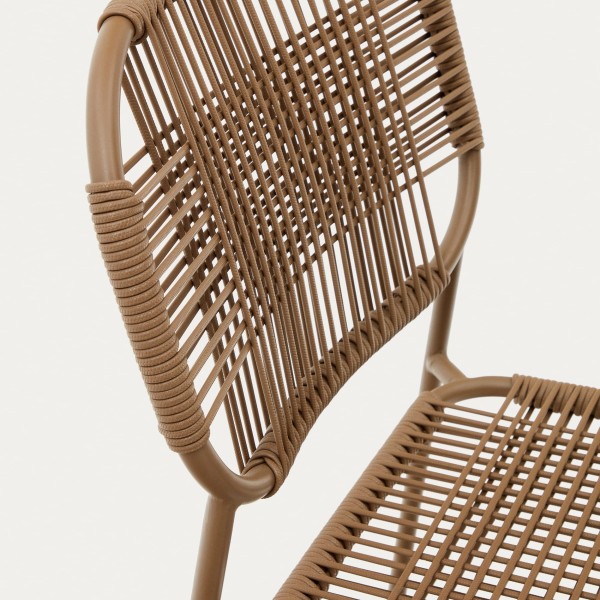 Стілець Talaier - комфорт та стиль для вашого інтер'єру та саду