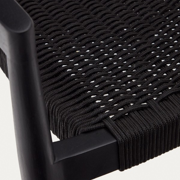 Стілець Ydalia — для саду та кафе