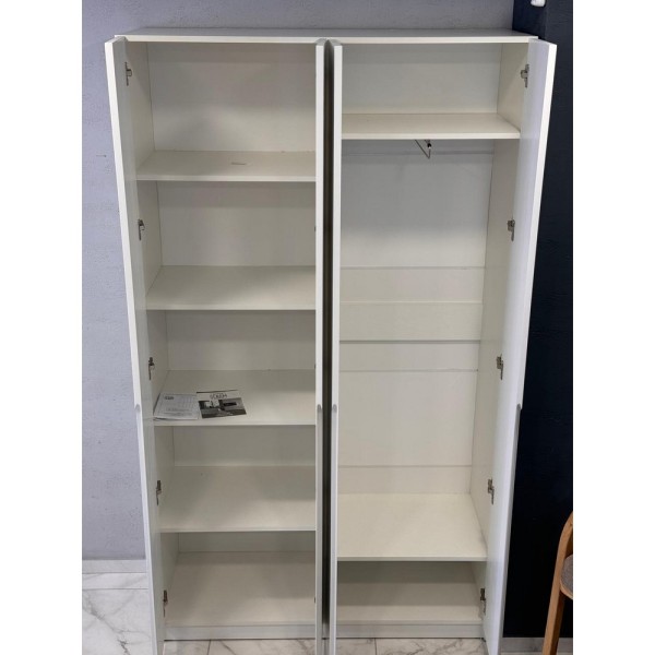 Шафа розпашна ШР 4 білий – стиль та функціональність для вашого дому