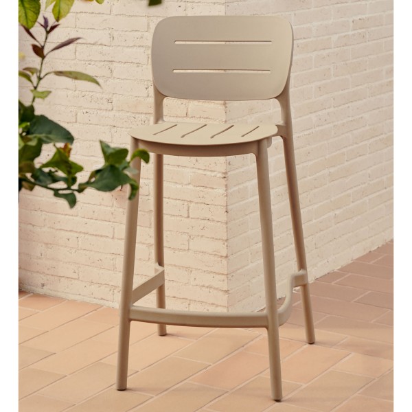 Барний стілець Morella — зручний стілець для барів та саду