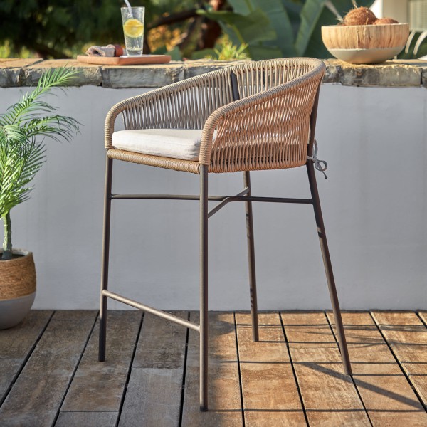 Барний стілець Yanet – стиль та комфорт для будь-якого інтер'єру