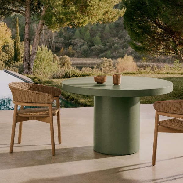 Круглий стіл Aiguablava Ø120 см для саду та кафе