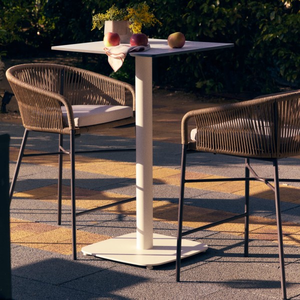 Барний стіл Dina для кафе та саду