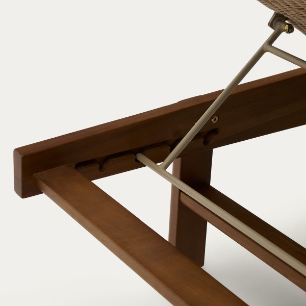 Шезлонг Itani – елегантна зручність для вашого саду