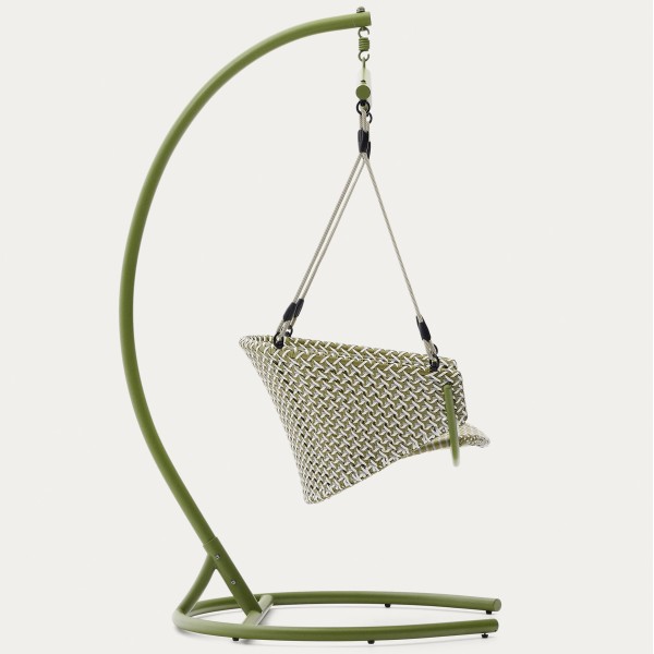 Підвісне крісло Saliga – ідеальне для вашого саду