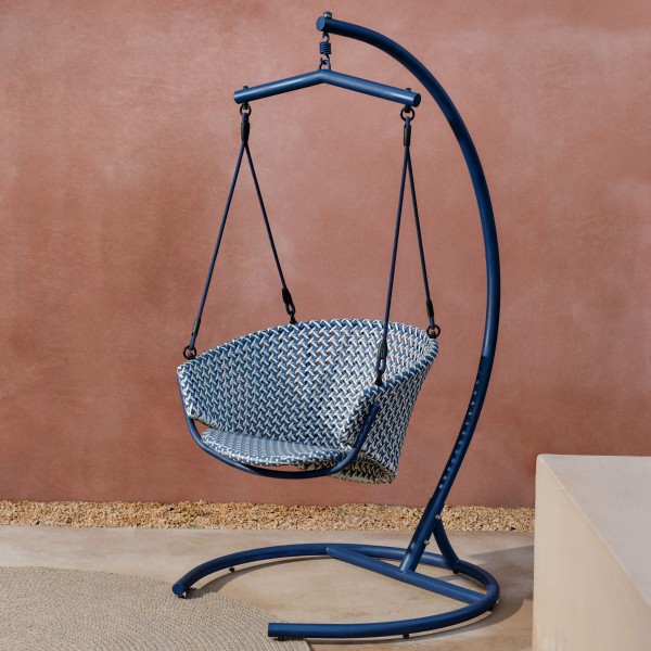 Підвісне крісло Saliga – ідеальне для вашого саду