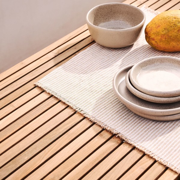 Стіл Canadell високий - для стильних інтер'єрів