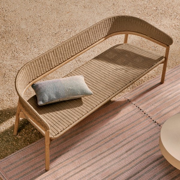 Диван Arinella – комфорт та стиль для вашого саду