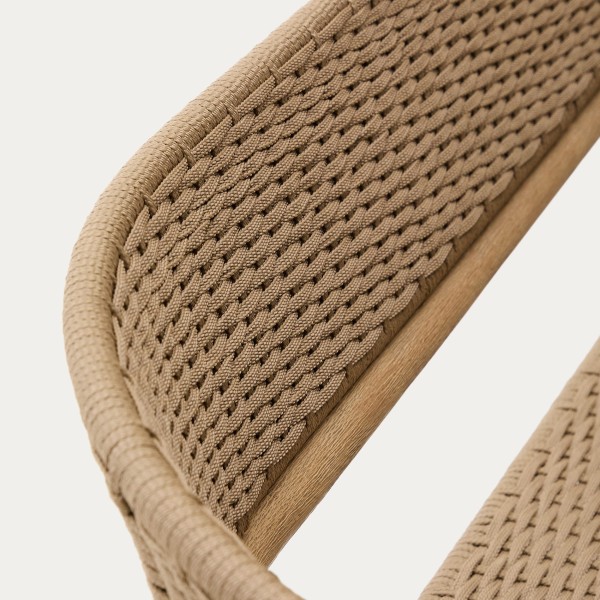 Диван Arinella – комфорт та стиль для вашого саду