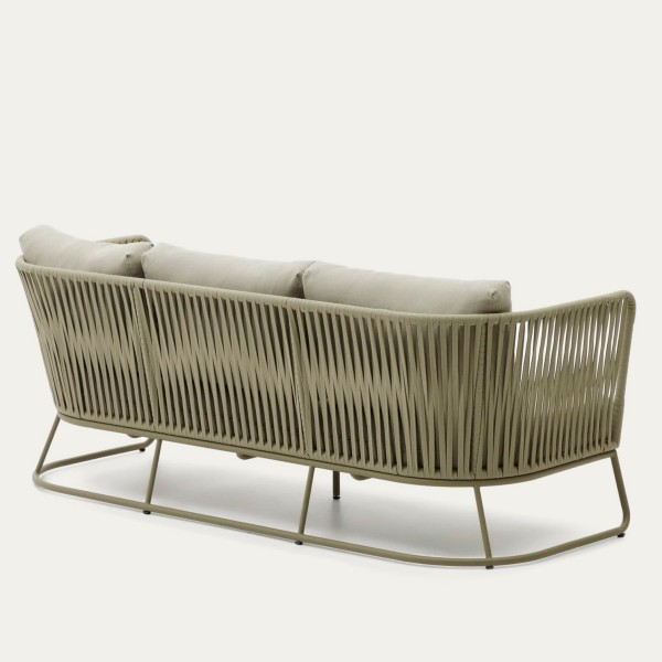 Диван Saconca – для комфортного відпочинку на вулиці