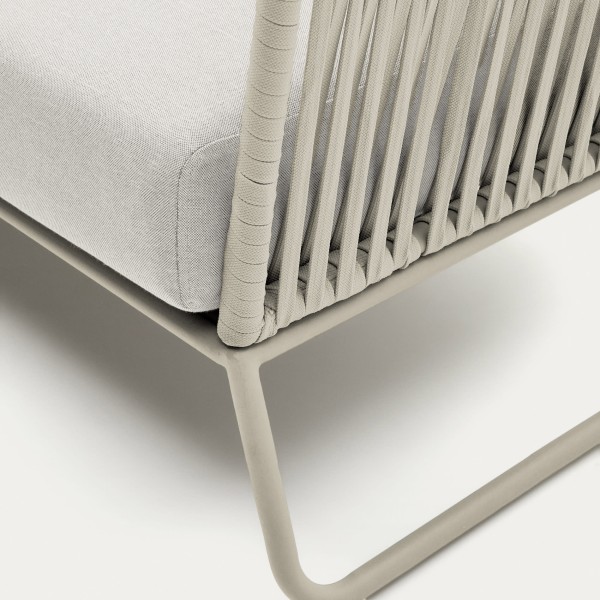 Диван Saconca – для комфортного відпочинку на вулиці