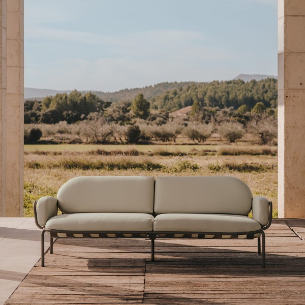 Диван 3-місний Joncols – Стиль та комфорт для вашого саду