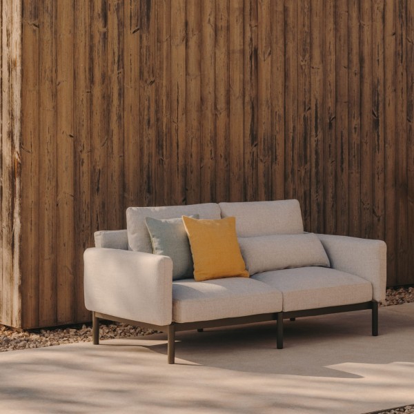 Диван Sorells – Ідеальний вибір для вашого саду