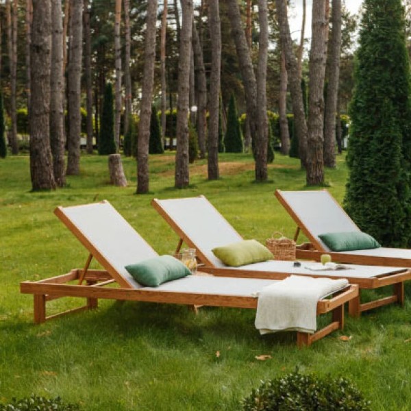 Шезлонг Chalet – комфорт і стиль для вашого саду