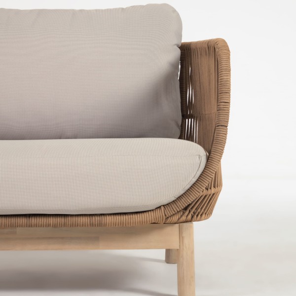 Диван Catalina – стильний вибір для вашого саду та вулиці