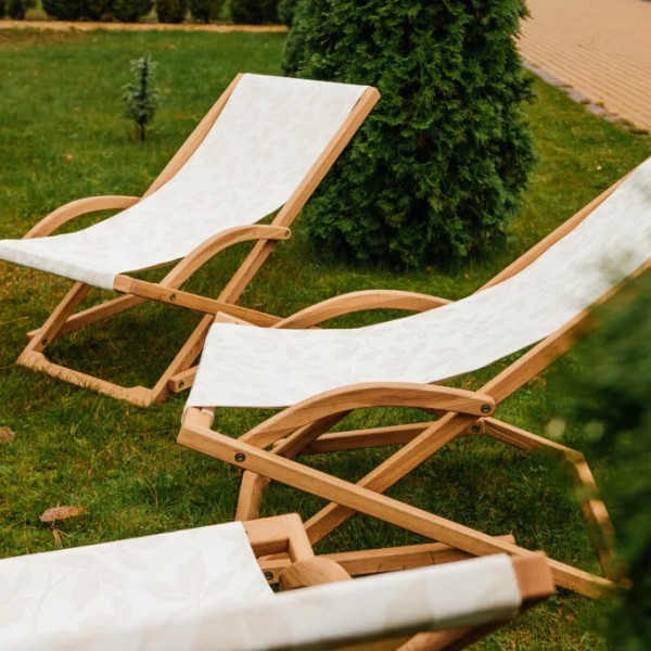 Крісло-шезлонг Classic Chalet swing – Ідеальний вибір для вашого саду