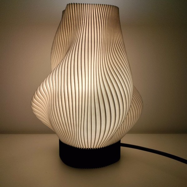 Настільна лампа Spiral – елегантне освітлення для вашого інтер'єру