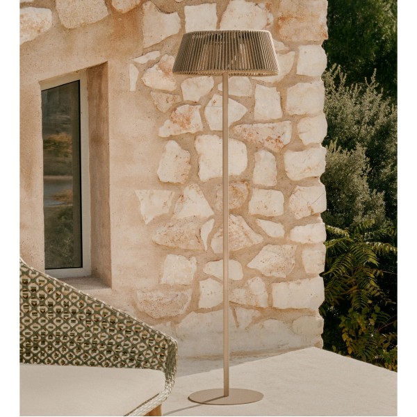 Торшер Aldet – стильне освітлення для вашого дому