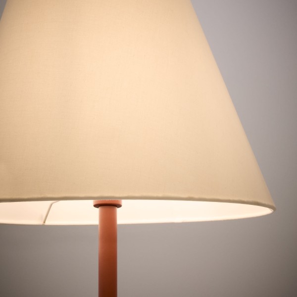 Торшер Navat - стильне та функціональне освітлення для будь-якої оселі