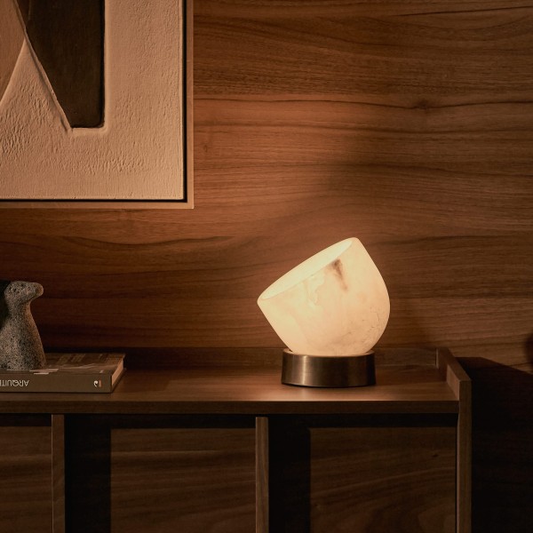 Настільна лампа Shenli – стильне освітлення для вашого дому