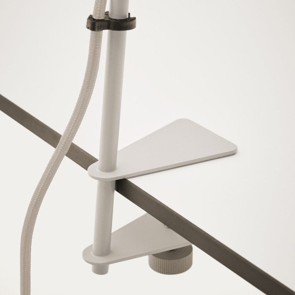 Настільна лампа Jula з затискачем