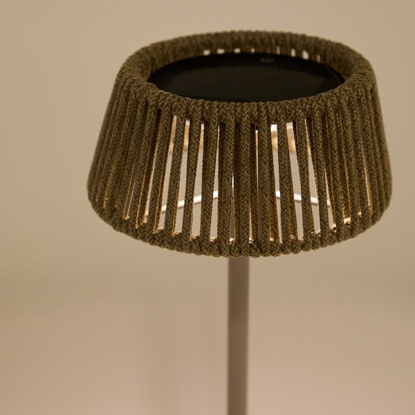 Настільна лампа Aldet - стильне та енергоефективне освітлення