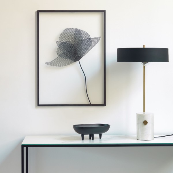 Настільна лампа Phant — стильне освітлення для вашого дому
