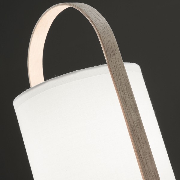 Настільна лампа Zayla – стильне освітлення для будь-якої кімнати