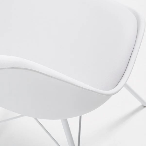 Стілець обідній Тау – стильно та зручно для будь-якої кухні