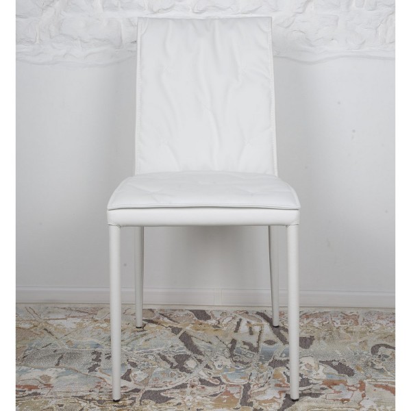 Стілець Navarra: стиль та комфорт для вашої кухні