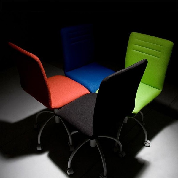 Дитяче комп'ютерне крісло Roller GTS MW1