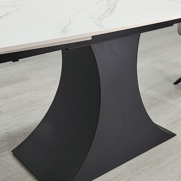 Стіл Gilbert Ceramic