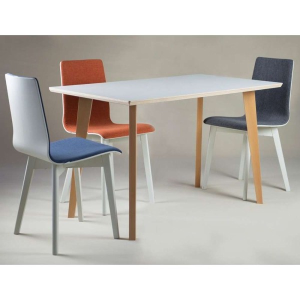 Стіл Delta – ідеальний вибір для вашої кухні чи кафе