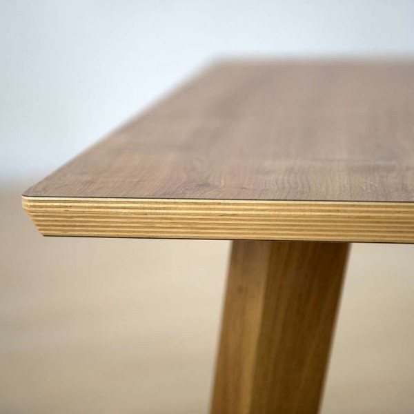 Стіл журнальний Delta 80x80: стиль та зручність для вашої вітальні