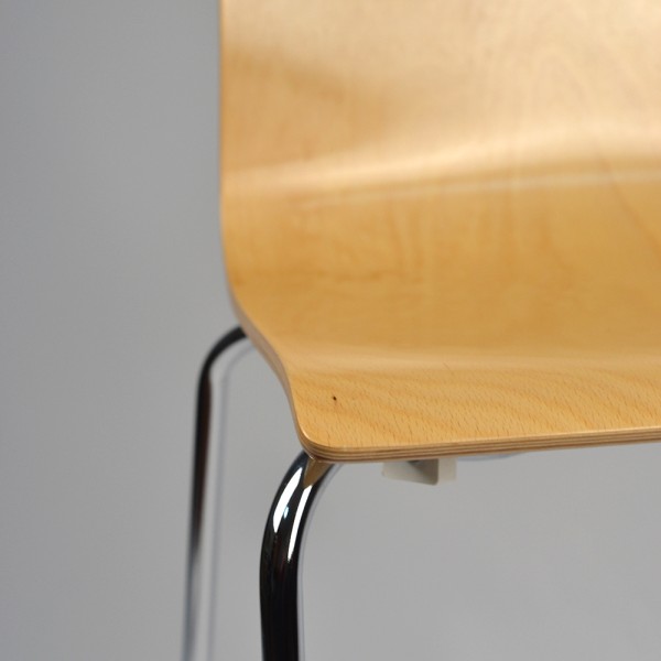 Стілець Рома — сучасний стілець для вашого інтер'єру